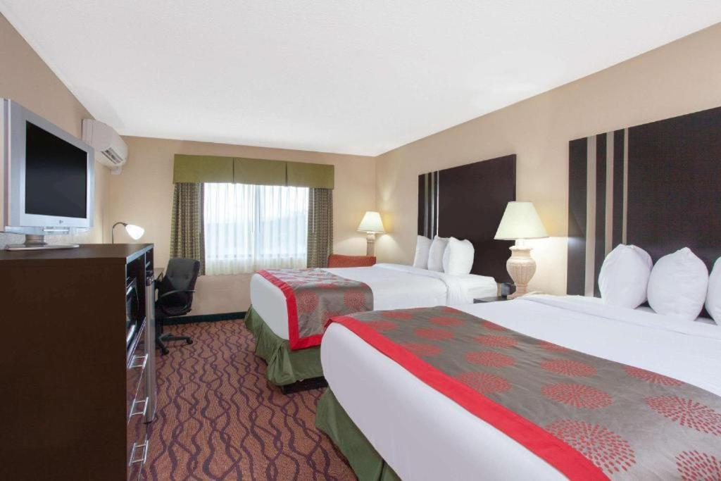 Space Coast Hotel Titusville Exterior photo